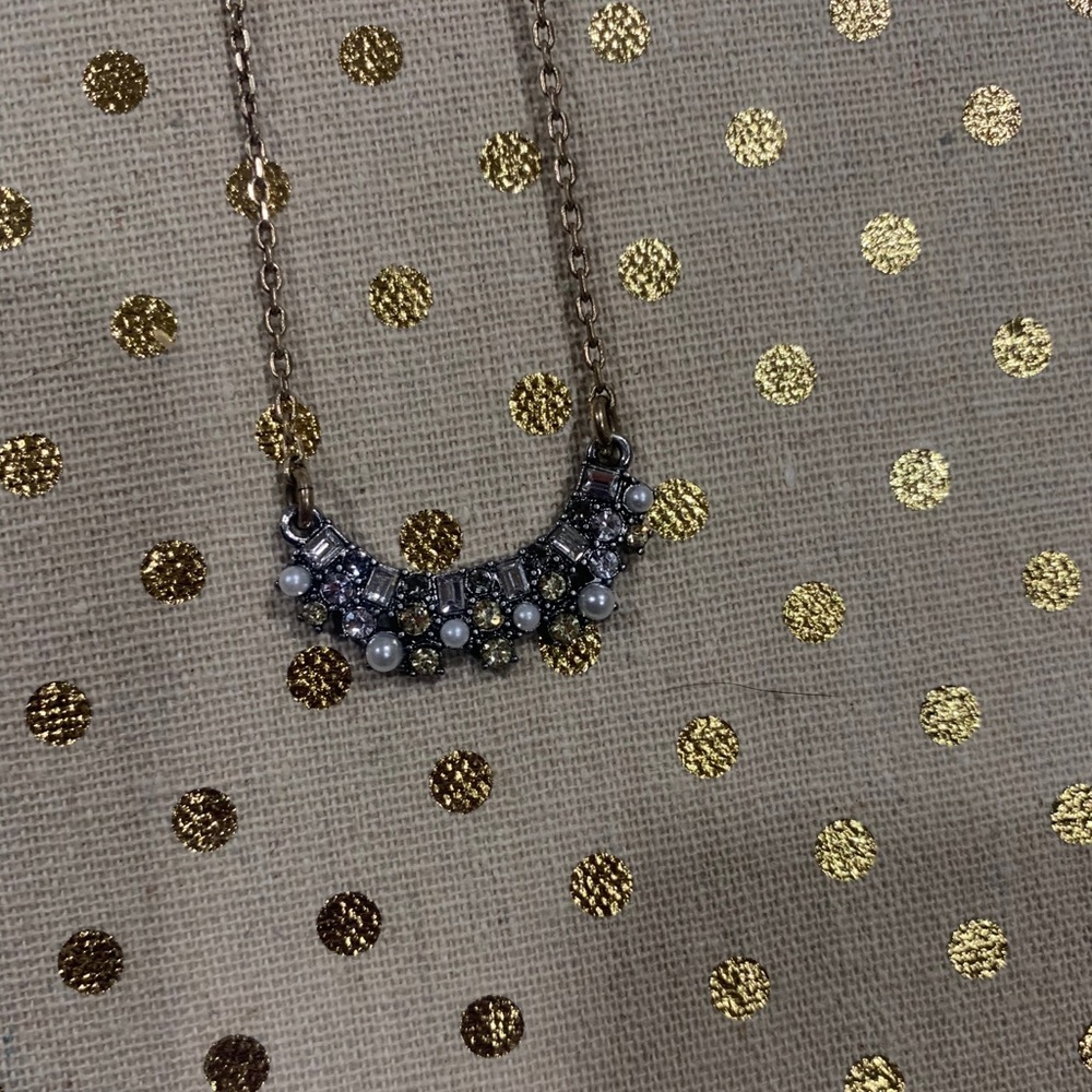 Pendant necklace
